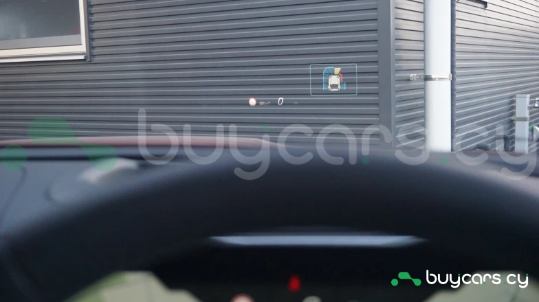 Mercedes GLC-class Orange