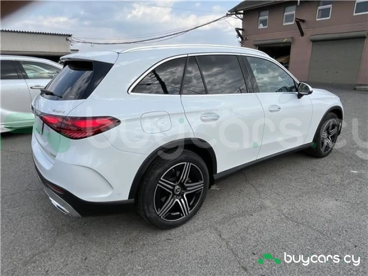 Mercedes GLC-class Белый