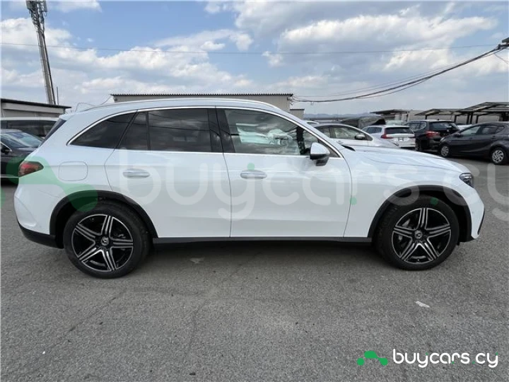 Mercedes GLC-class Белый