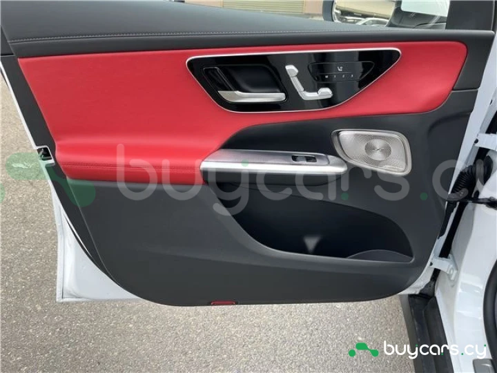 Mercedes GLC-class Белый