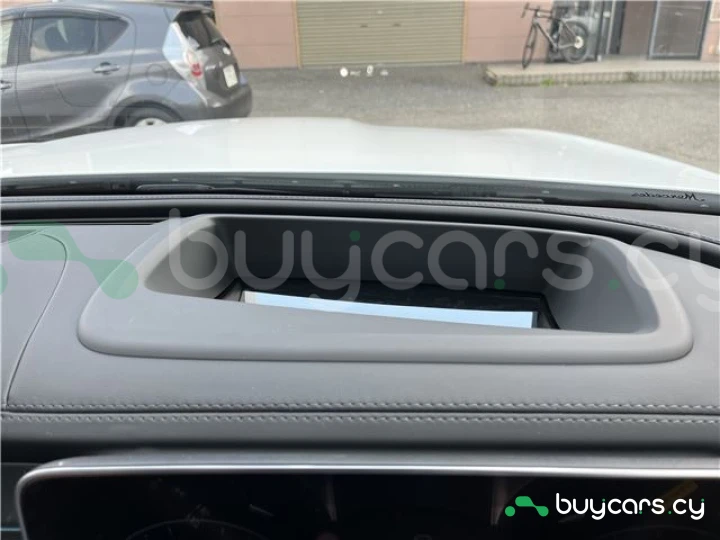 Mercedes GLC-class Белый