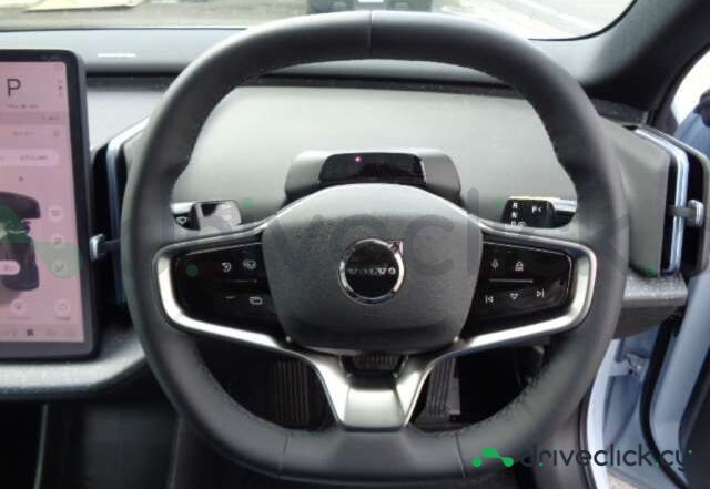 Volvo EX30 Белый