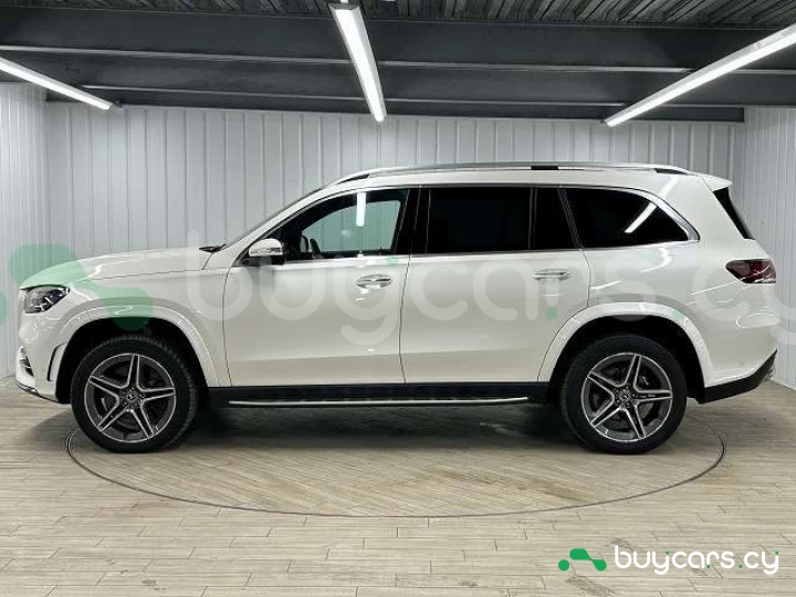 Mercedes GLS-class White