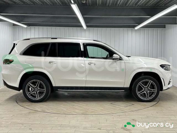 Mercedes GLS-class White