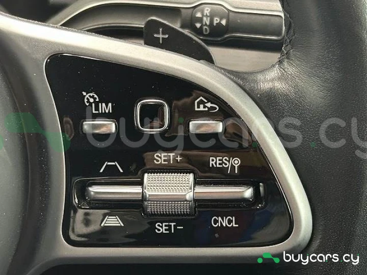 Mercedes GLS-class White