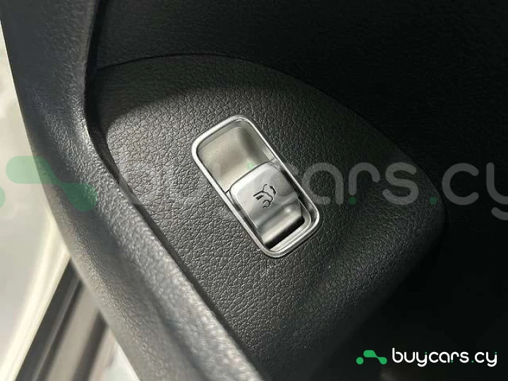 Mercedes GLS-class White