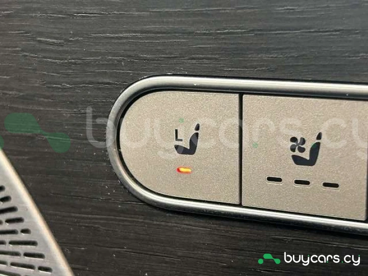 Mercedes GLS-class White