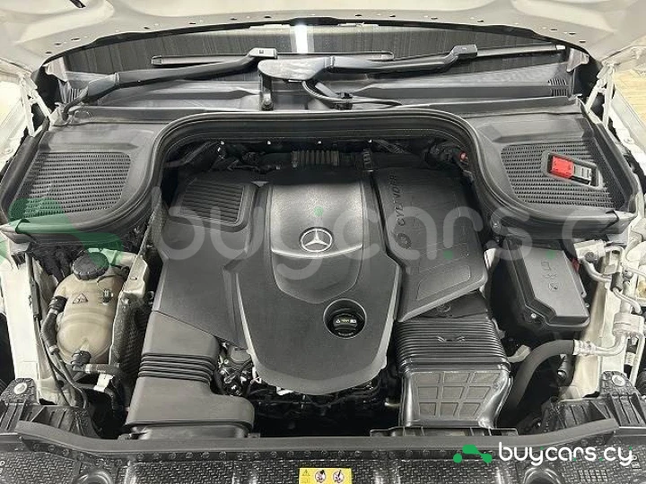 Mercedes GLS-class White