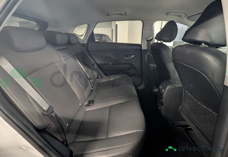 Hyundai Kona Electric White