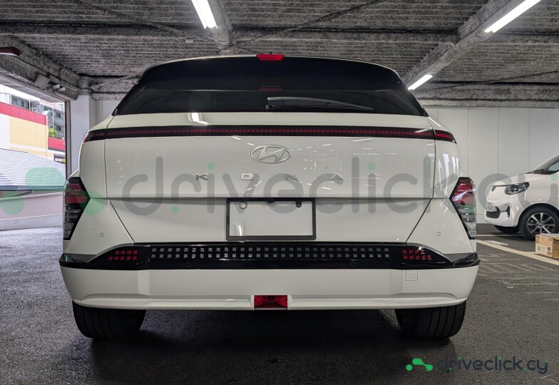 Hyundai Kona Electric White