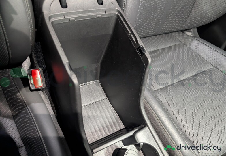 Hyundai Kona Electric White