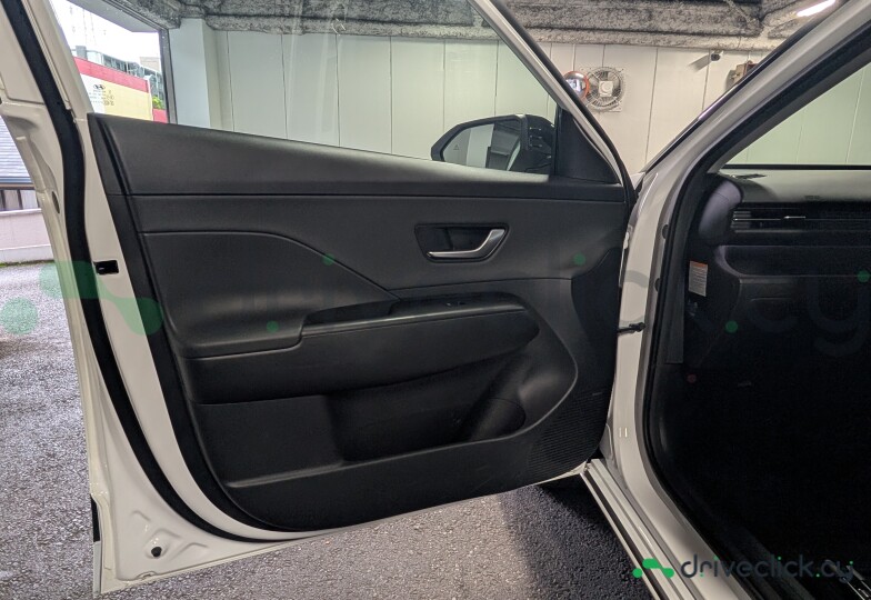 Hyundai Kona Electric White
