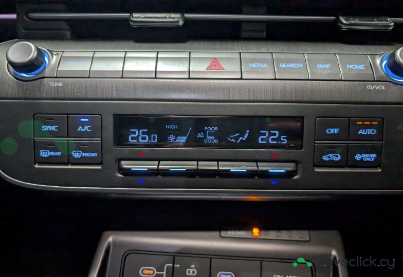 Hyundai Kona Electric White