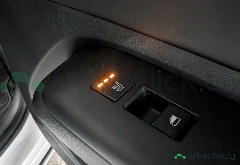 Hyundai Kona Electric White