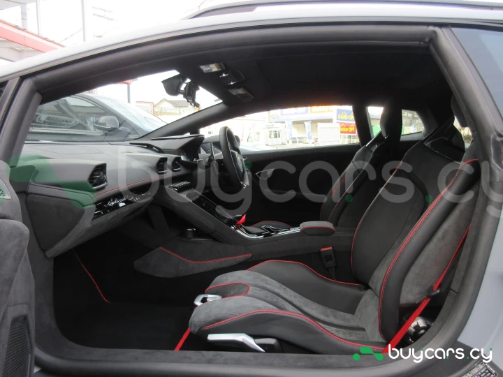 Lamborghini Huracan Grey