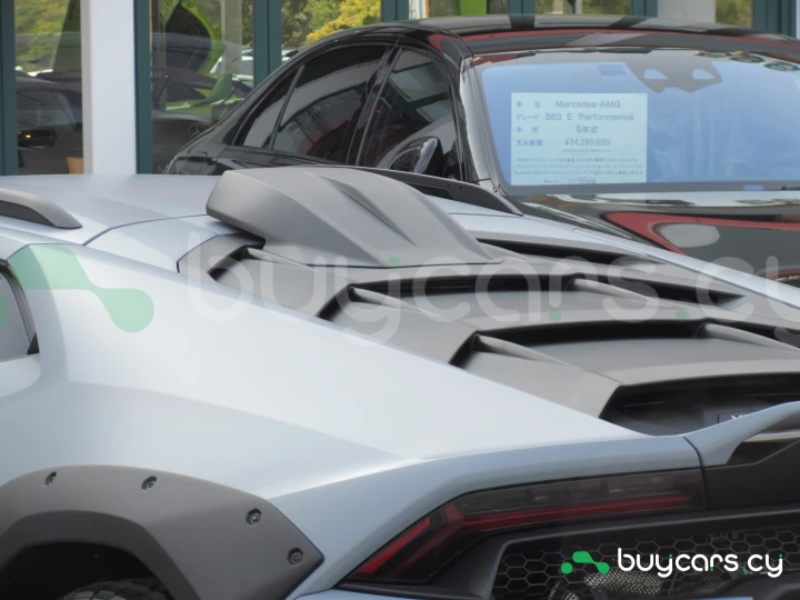 Lamborghini Huracan Grey