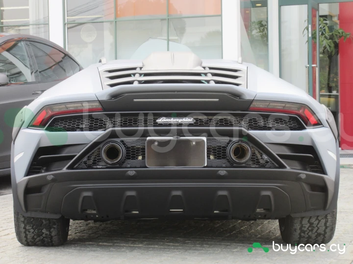 Lamborghini Huracan Grey