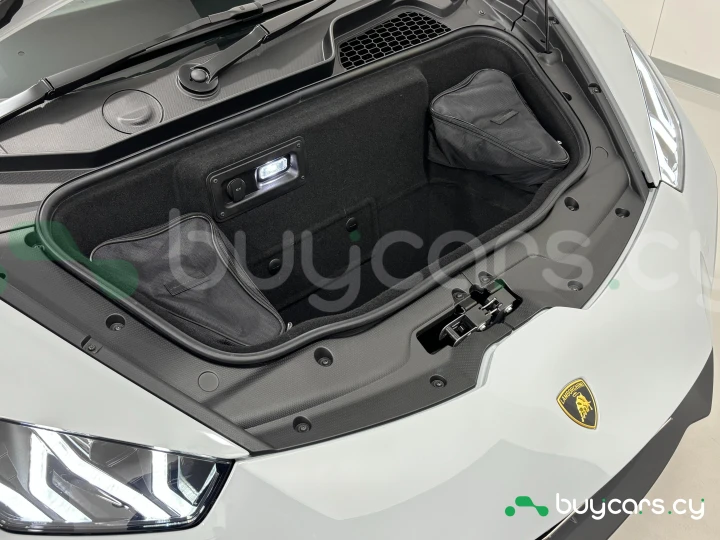 Lamborghini Huracan Grey