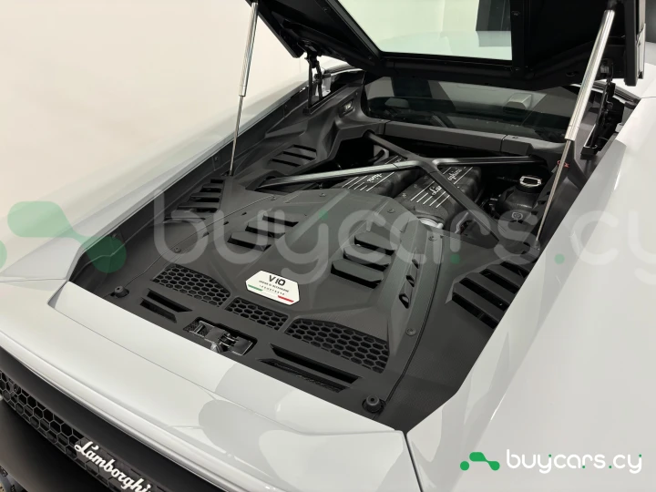 Lamborghini Huracan Grey