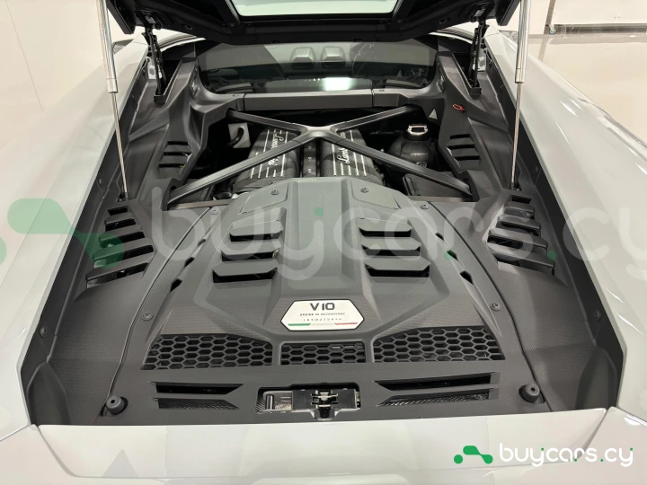 Lamborghini Huracan Grey