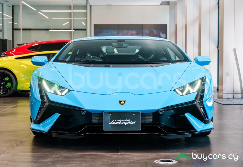 Lamborghini Huracan Turquoise
