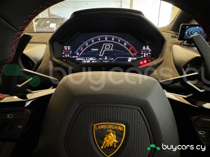 Lamborghini Huracan Grey