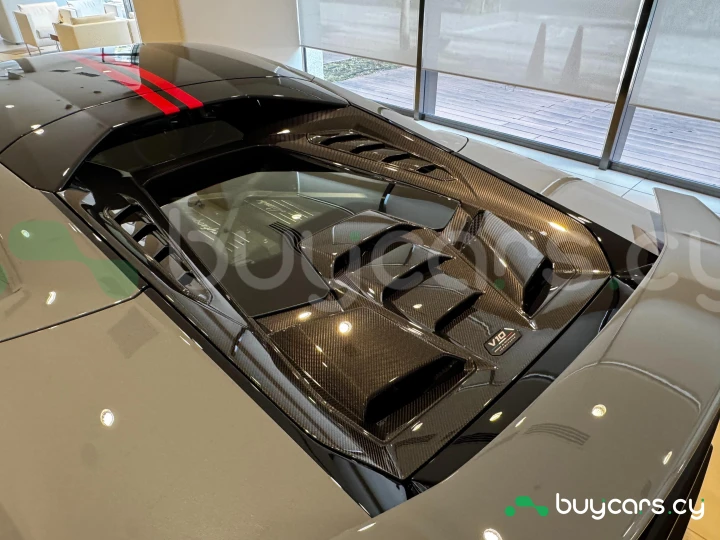 Lamborghini Huracan Grey