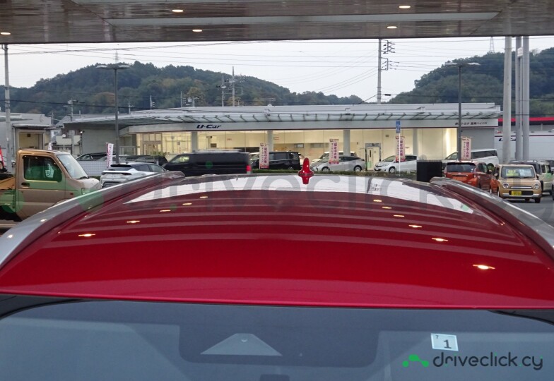 Mitsubishi Outlander Красный
