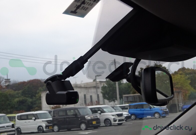 Mitsubishi Outlander Красный