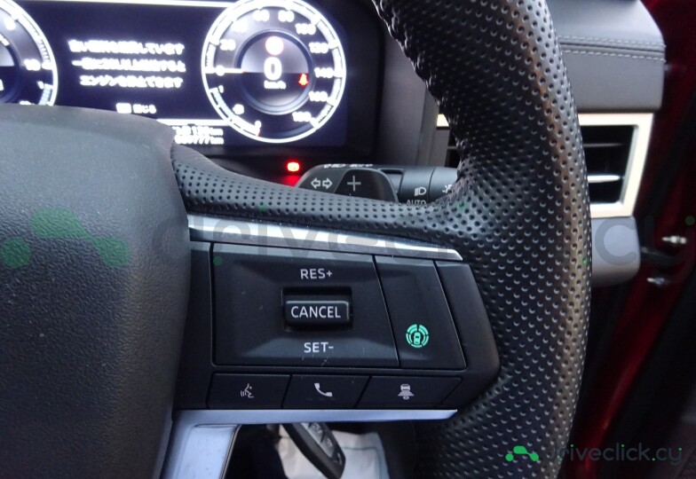 Mitsubishi Outlander Красный
