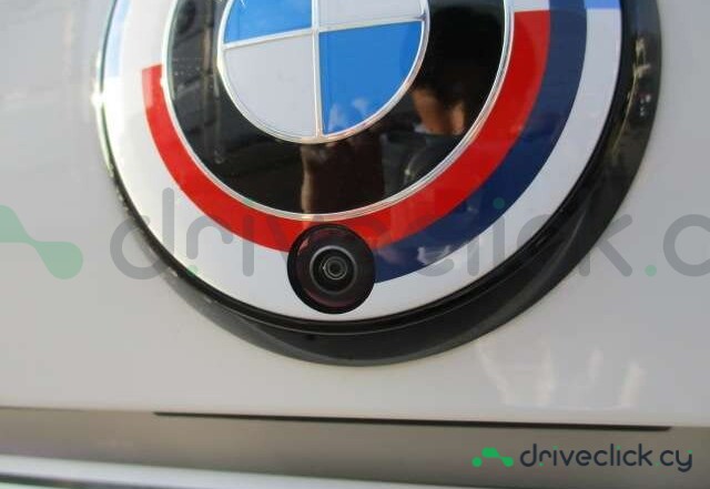 BMW M4 White