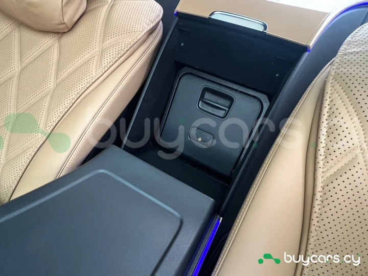 Mercedes S class Бежевый