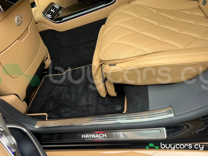 Mercedes S class Бежевый