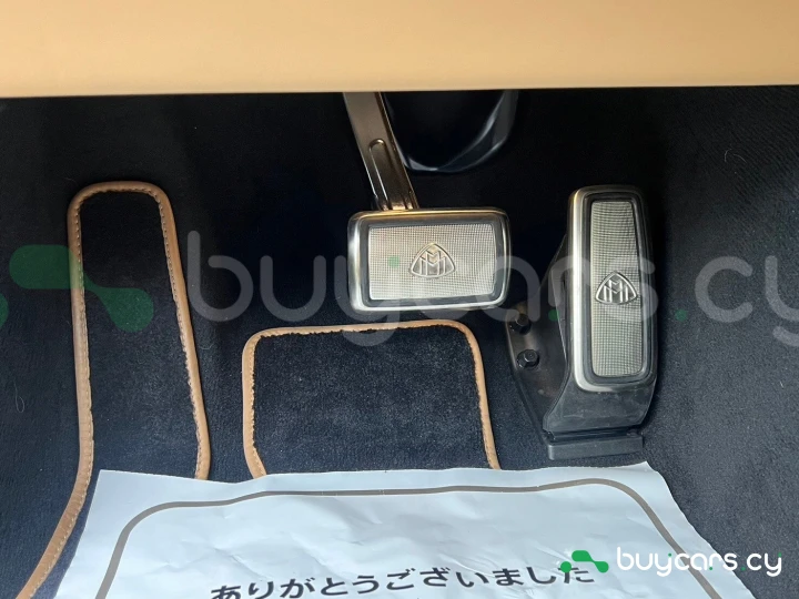 Mercedes S class Бежевый