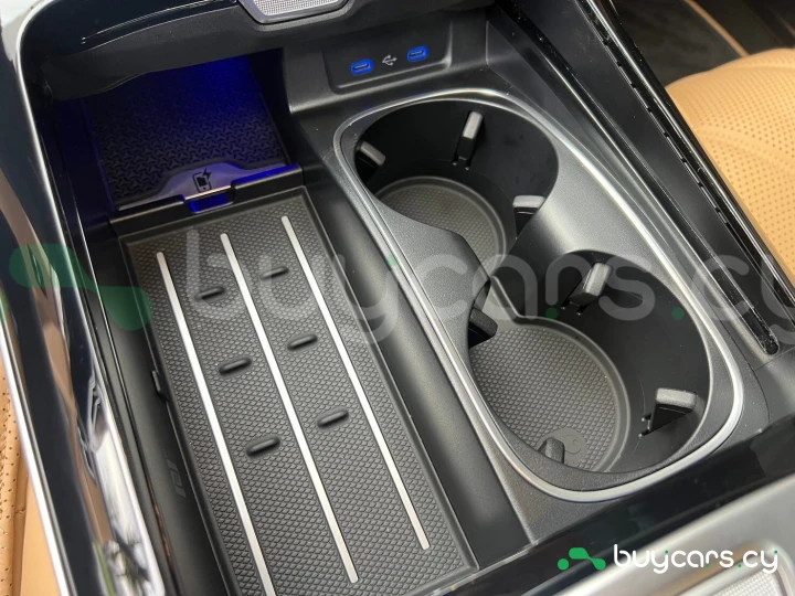 Mercedes S class Бежевый