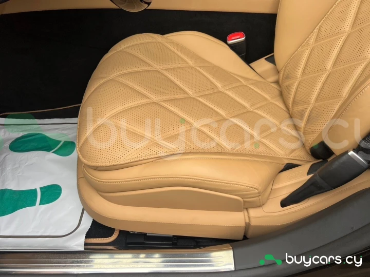 Mercedes S class Бежевый