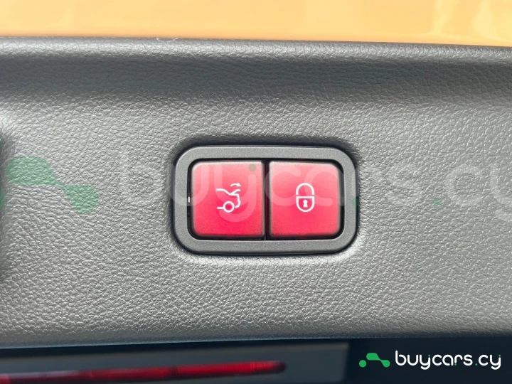 Mercedes S class Бежевый