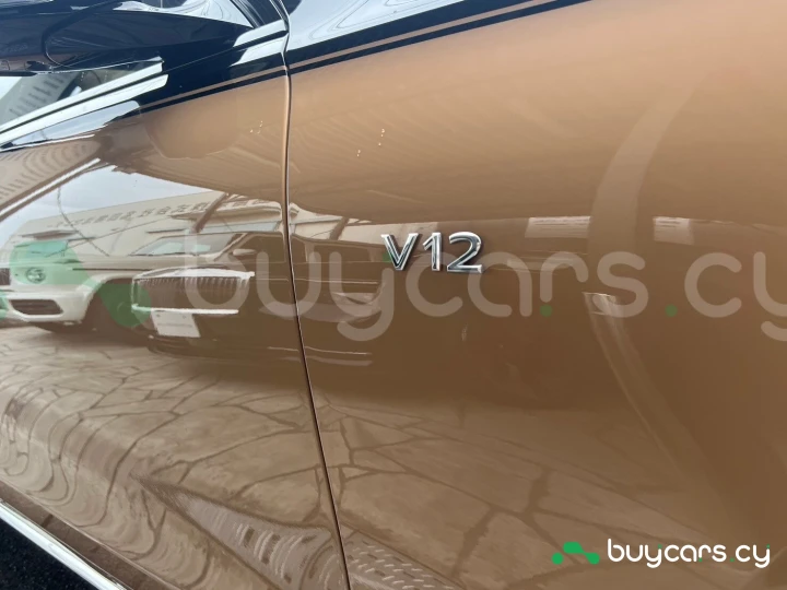 Mercedes S class Бежевый