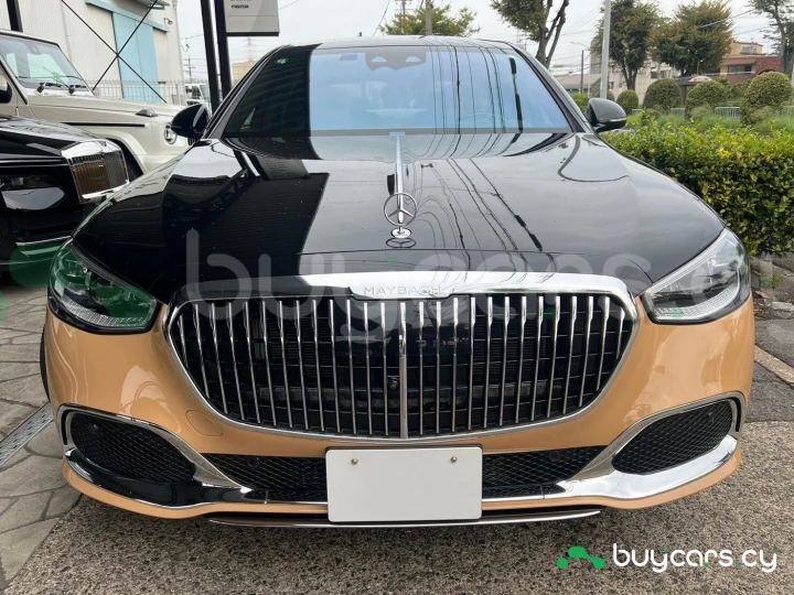 Mercedes S class Бежевый