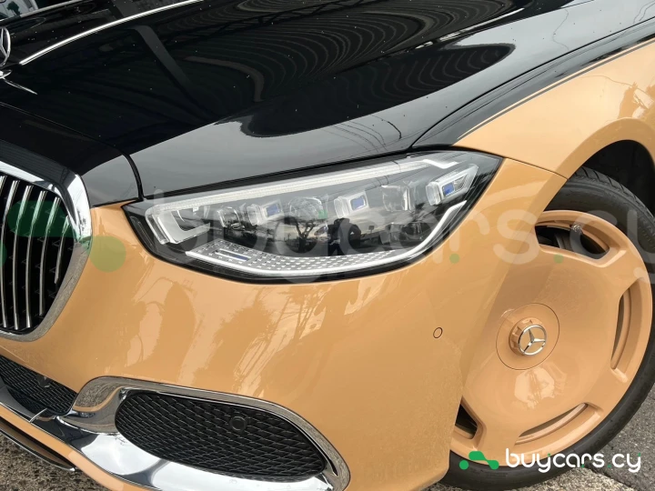 Mercedes S class Бежевый