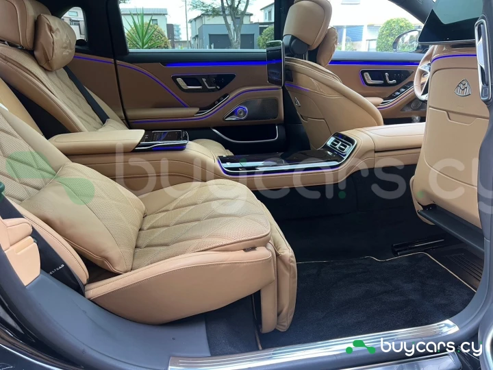 Mercedes S class Бежевый