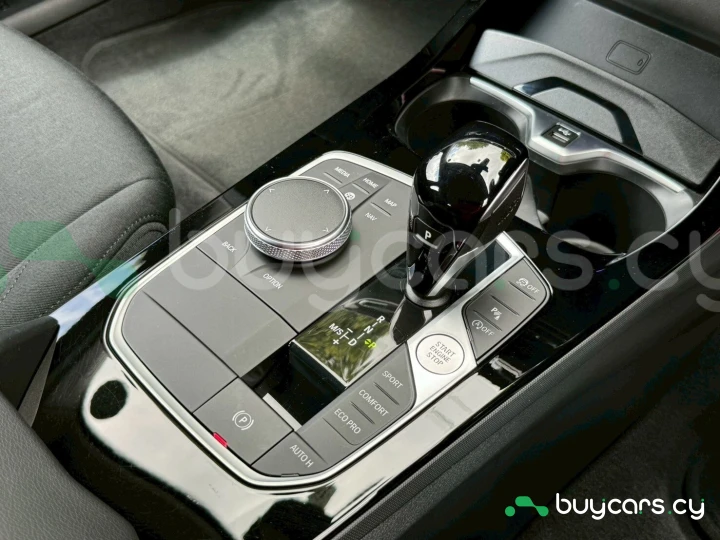 BMW 1 series Белый