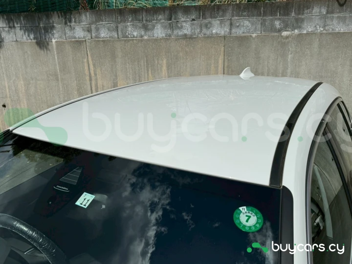 BMW 1 series Белый