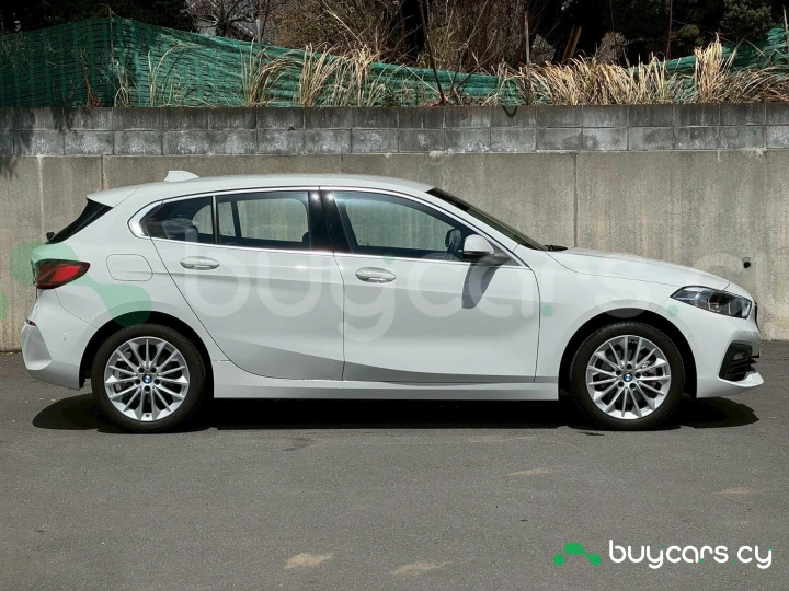 BMW 1 series Белый