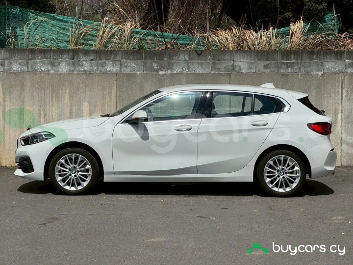 BMW 1 series Белый