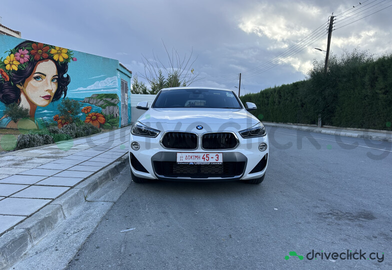 BMW X2 White
