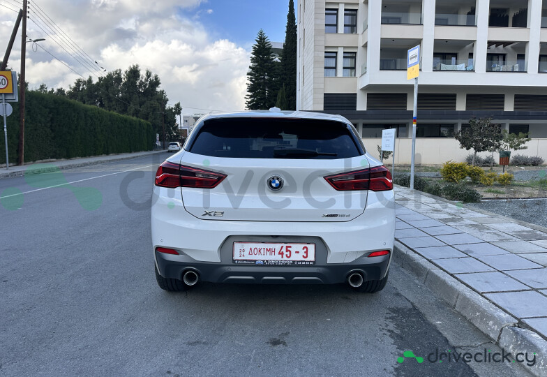 BMW X2 White
