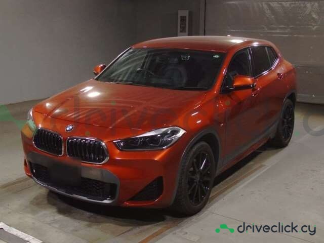BMW X2 Оранжевый