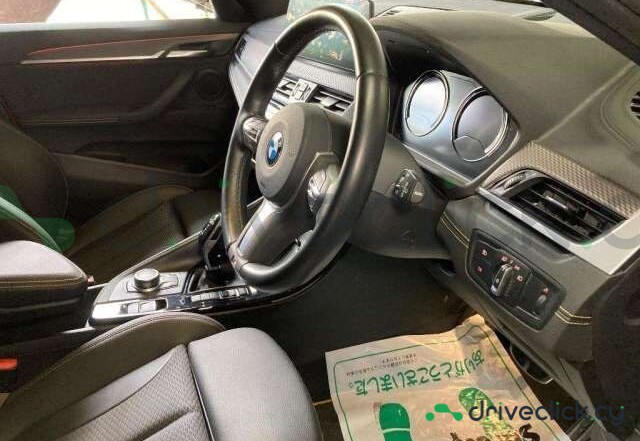 BMW X2 Оранжевый