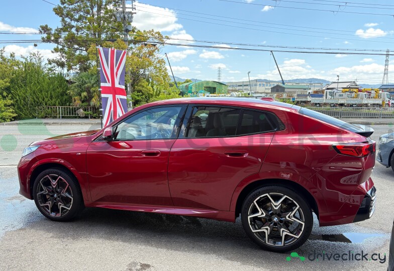 BMW X2 Red